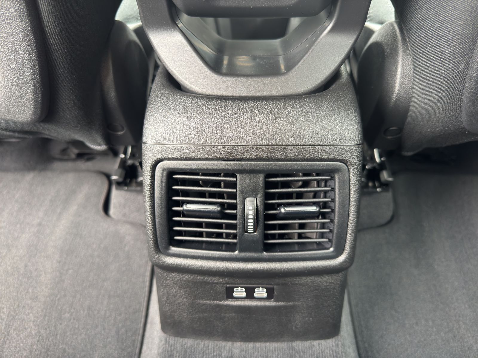 BMW X1 xDrive 25e Advantage - Samsaru's Car Outlet