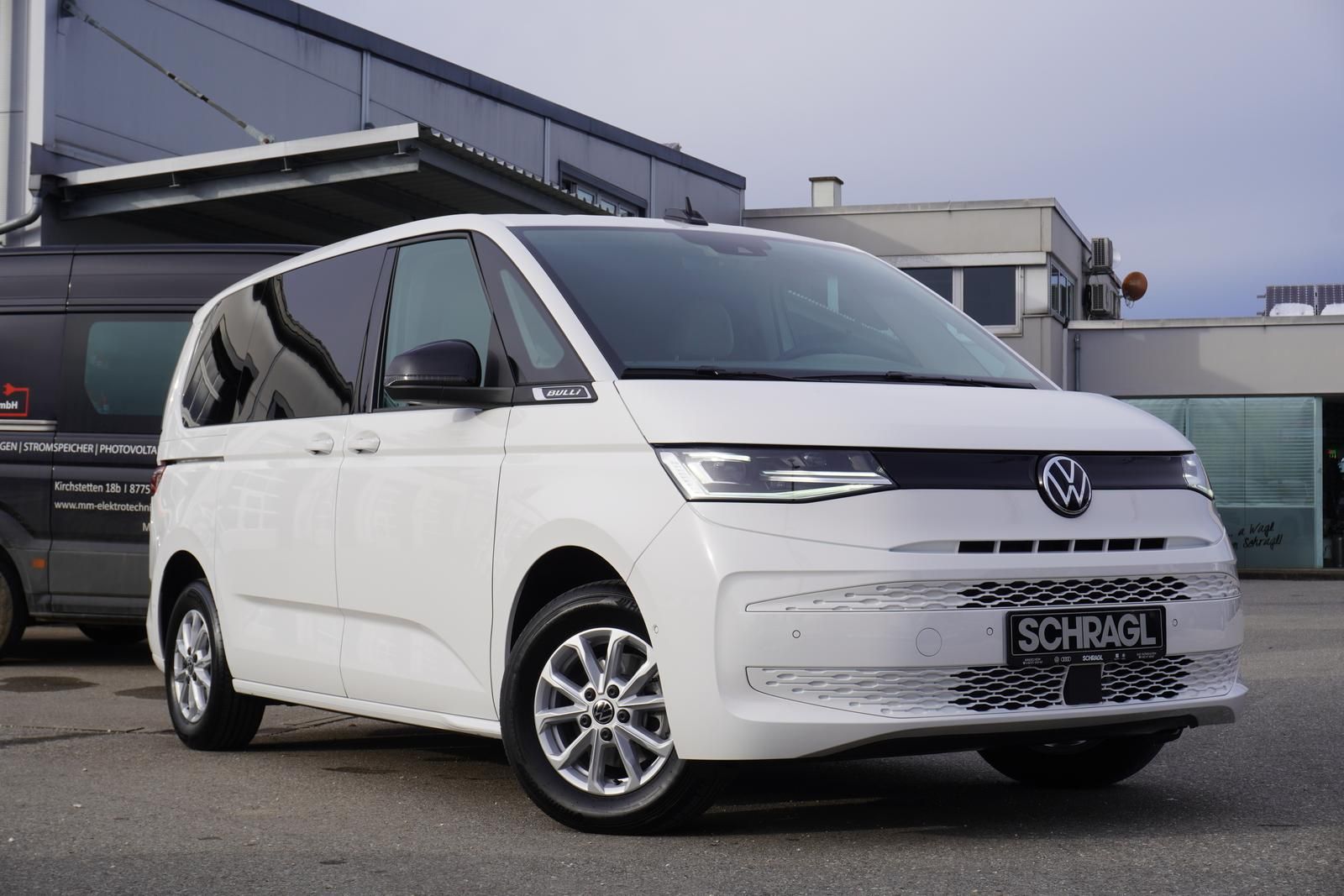 Volkswagen T7 Multivan 2.0 TDI DSG - Samsaru's Car Outlet