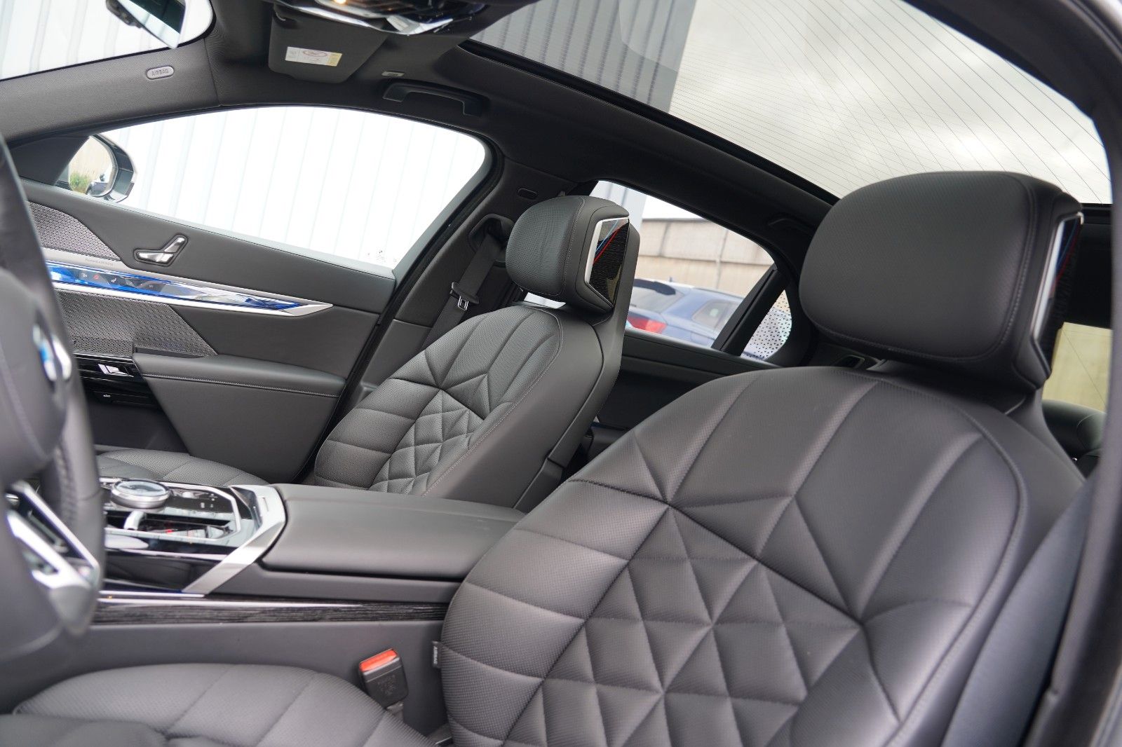 BMW 740d xDrive M Sport SKYLOUNGE LUFT HUD SOFT 360