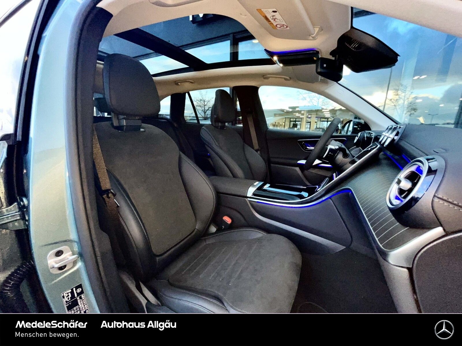 Mercedes-Benz GLC 300 4M AMG Night Distr AHK DigLi Burm3D Pano