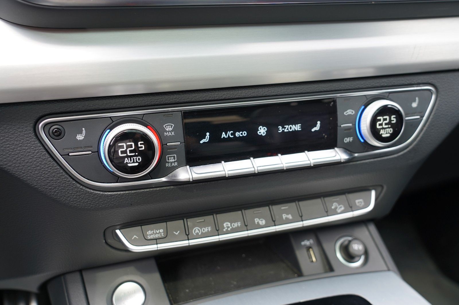 Audi Q5 40TDI quattro S line NAPPA 360 HUD PANO AHK