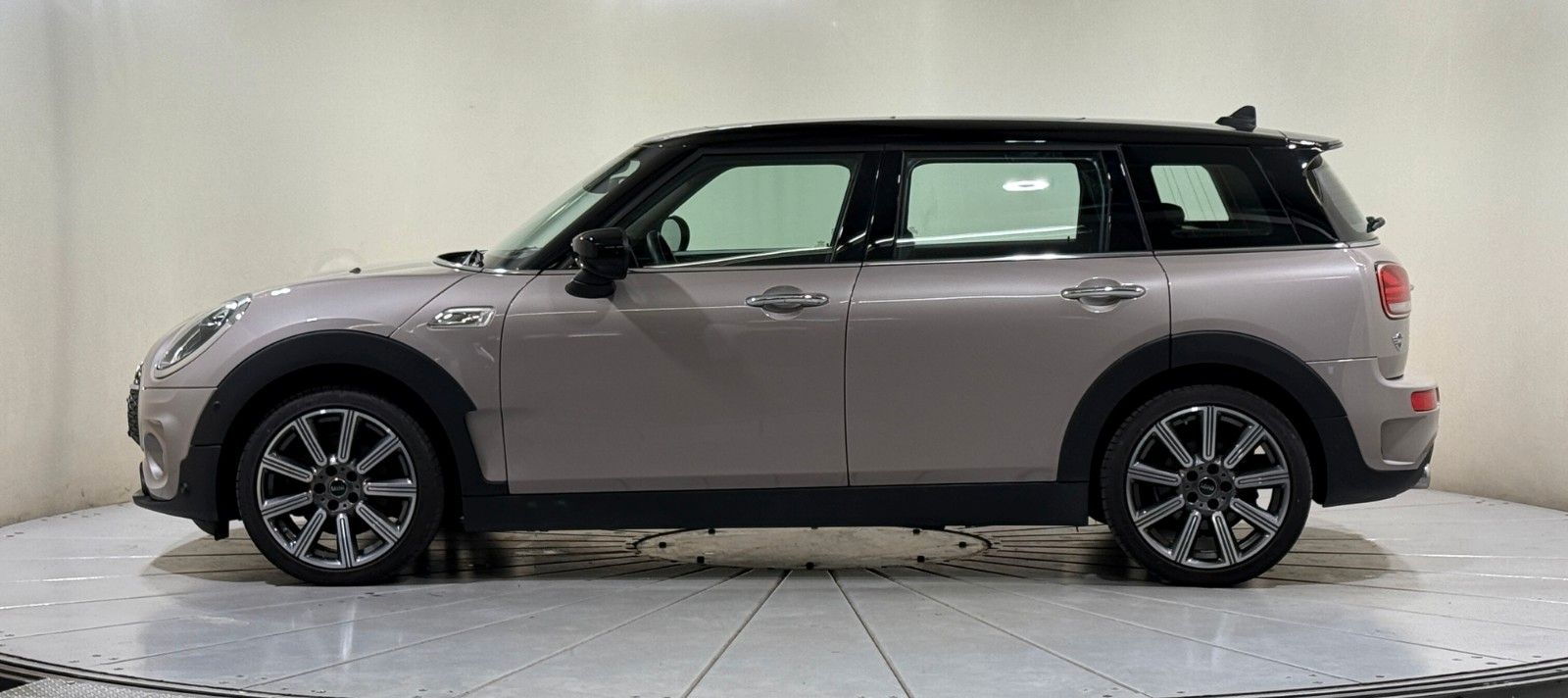 MINI Cooper S Clubman - Samsaru's Car Outlet