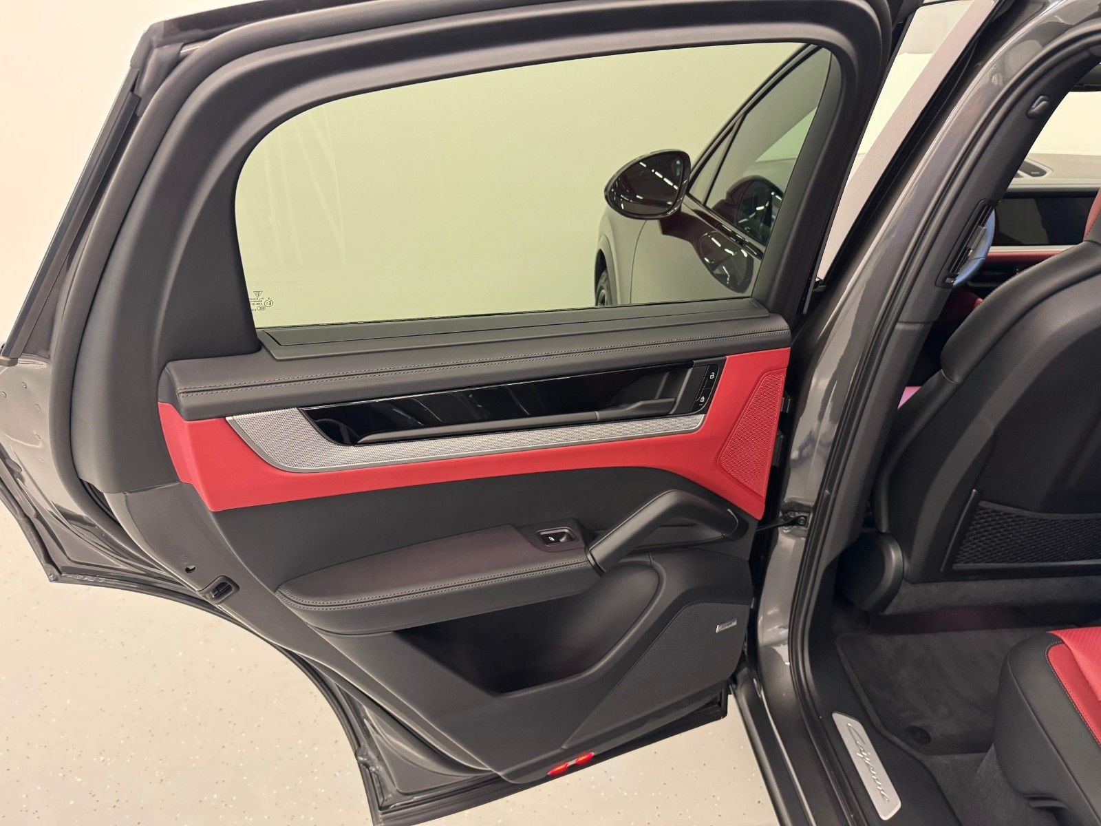 Porsche Cayenne Coupe S ACC,HUD,PANO,BOSE,LUFT,AHK,Usw
