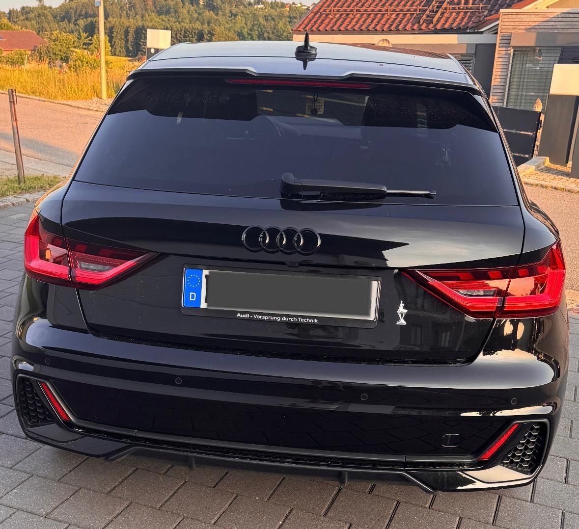 Audi A1 Sportback 30 TFSI S line