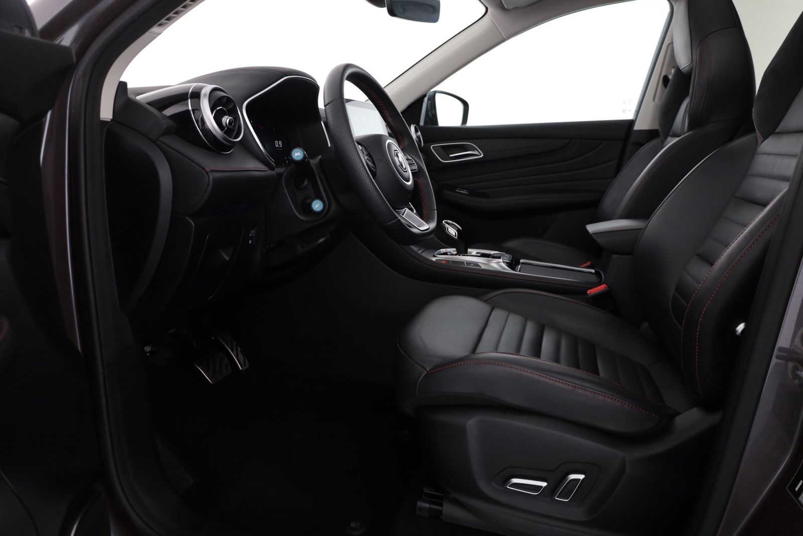MG HS 1.5 T-GDI Luxury Aut. LED ACC Navi Pano