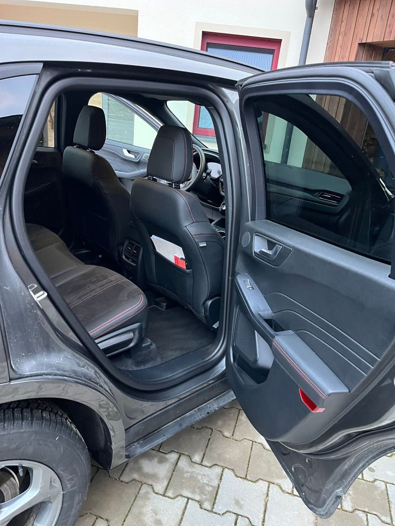 Ford Kuga 2.5 Duratec PHEV ST-Line X AHK LED ACC