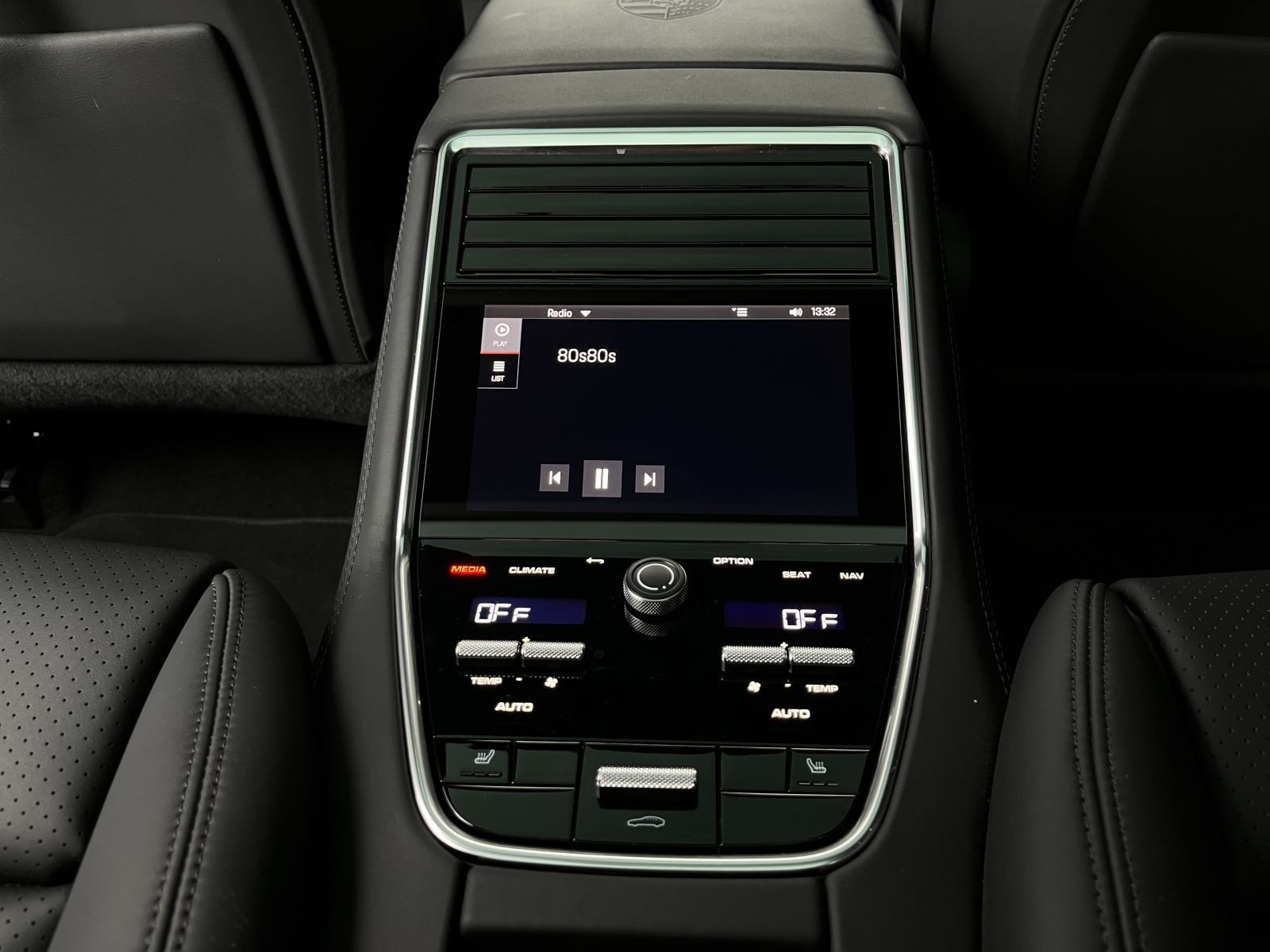 Porsche Panamera Turbo S E-Hybrid Sport Turismo Burmeste