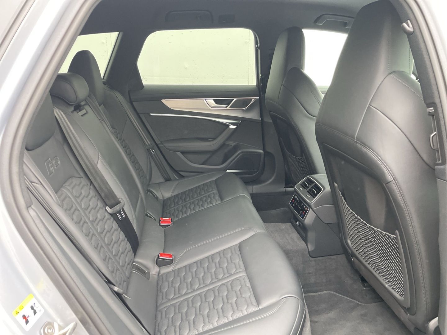 Audi RS6 Avant AHK/B&O/RS-AGA/Matrix/AIR susp/280km/h