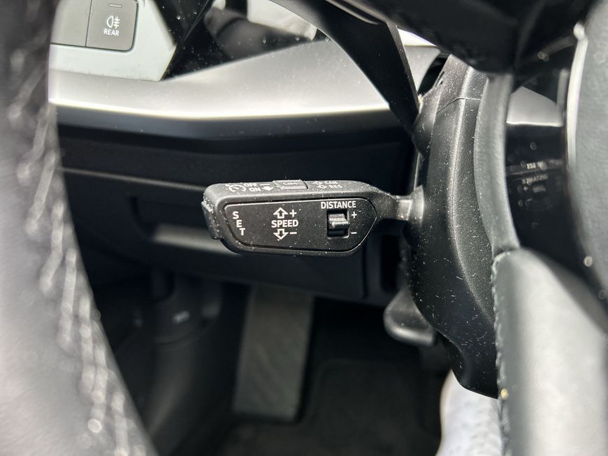 Audi A3 30 TFSI Limousine S tronic advanced AHK Navi