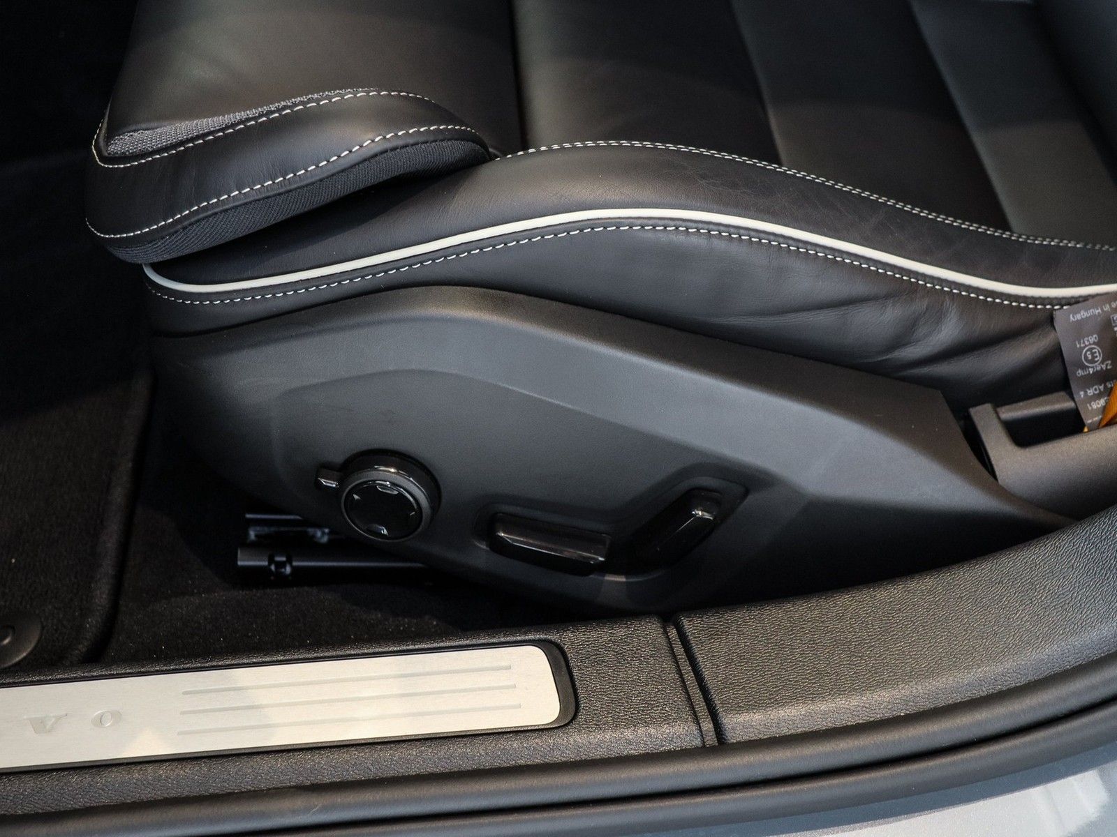Volvo S60 T8 Recharge AWD Polestar Engineered NP:77.23