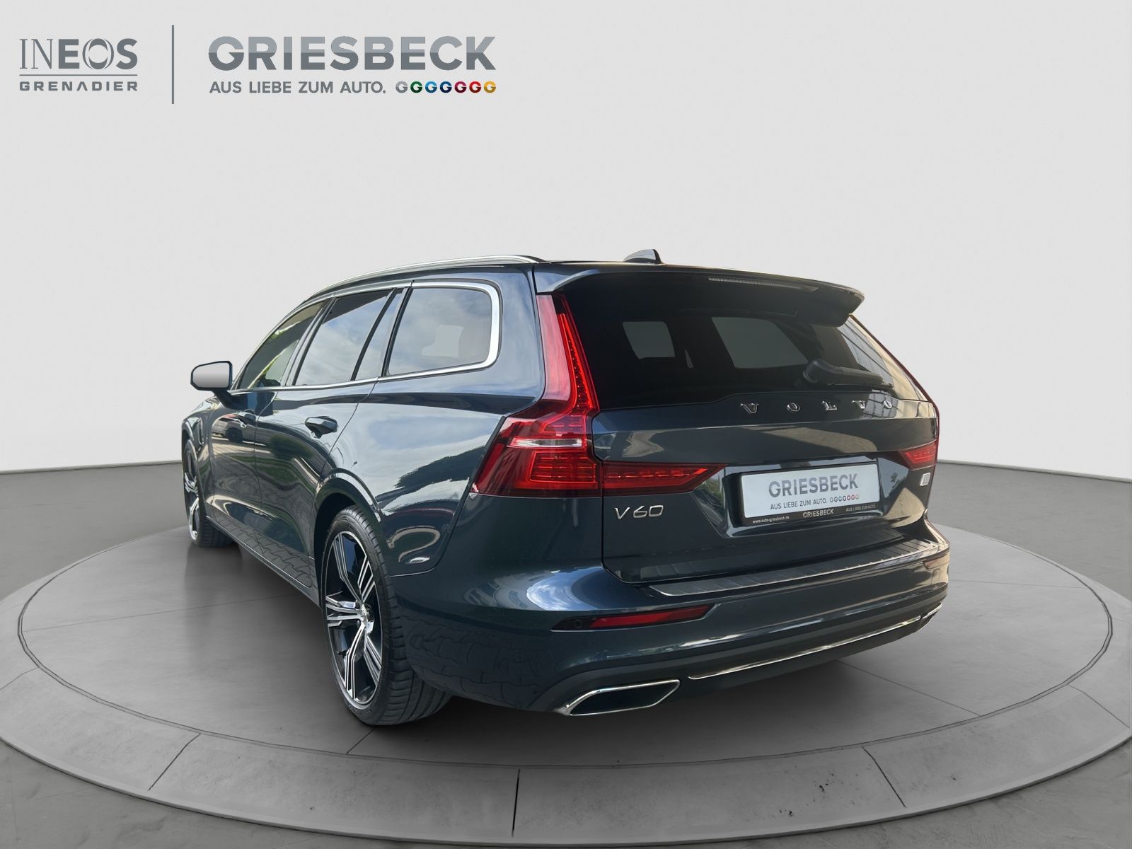 Volvo V60 T8 Plus Bright Recharge LED