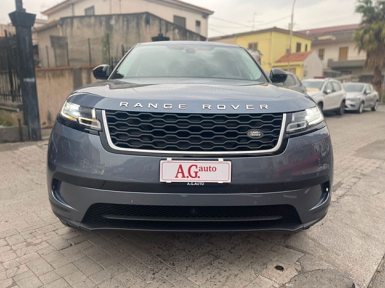 Range Rover Velar 2.0D - Samsaru's Car Outlet