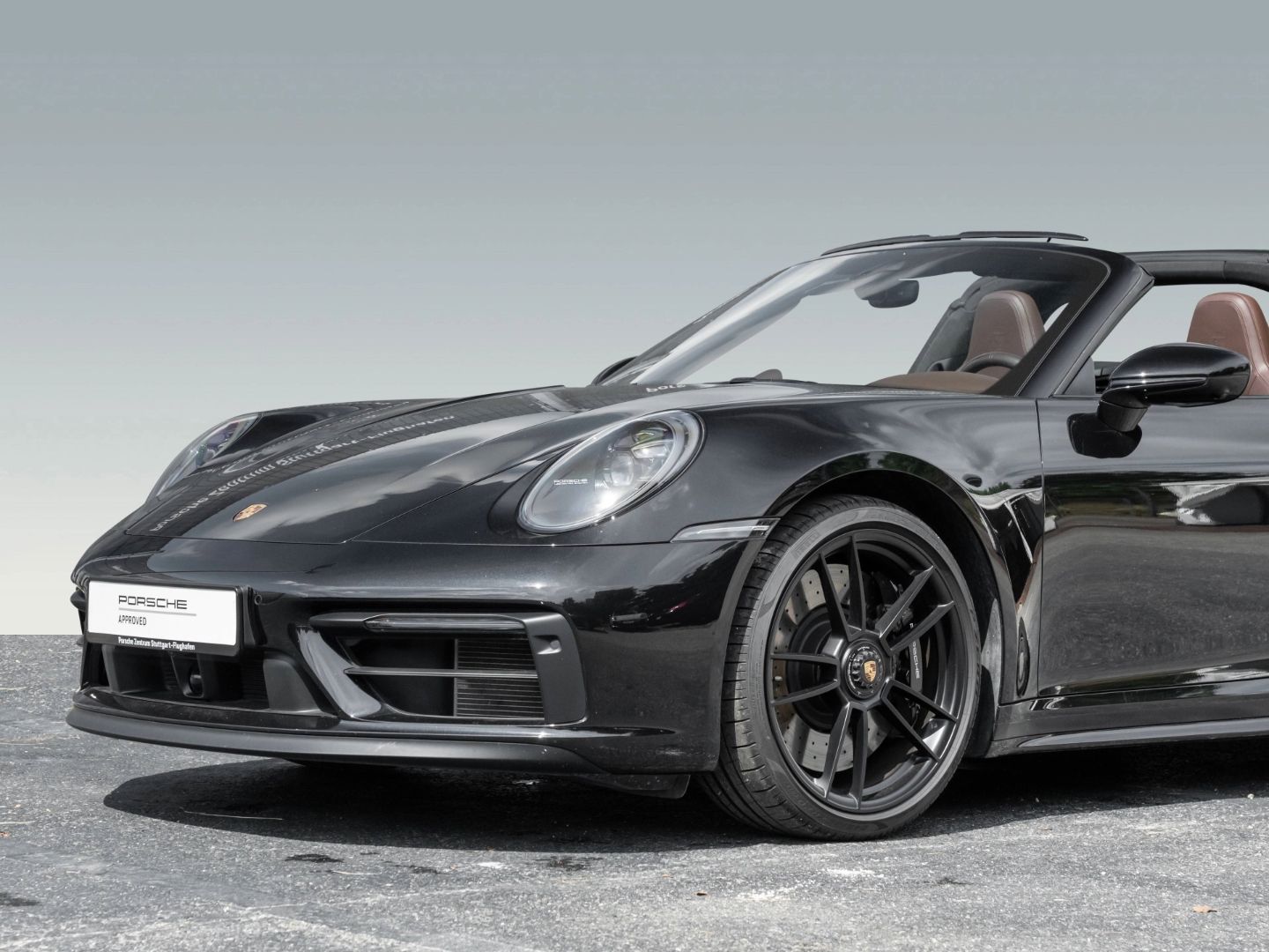Porsche 992 911 Targa 4 GTS Matrix InnoDrive 18 Weg Sitz
