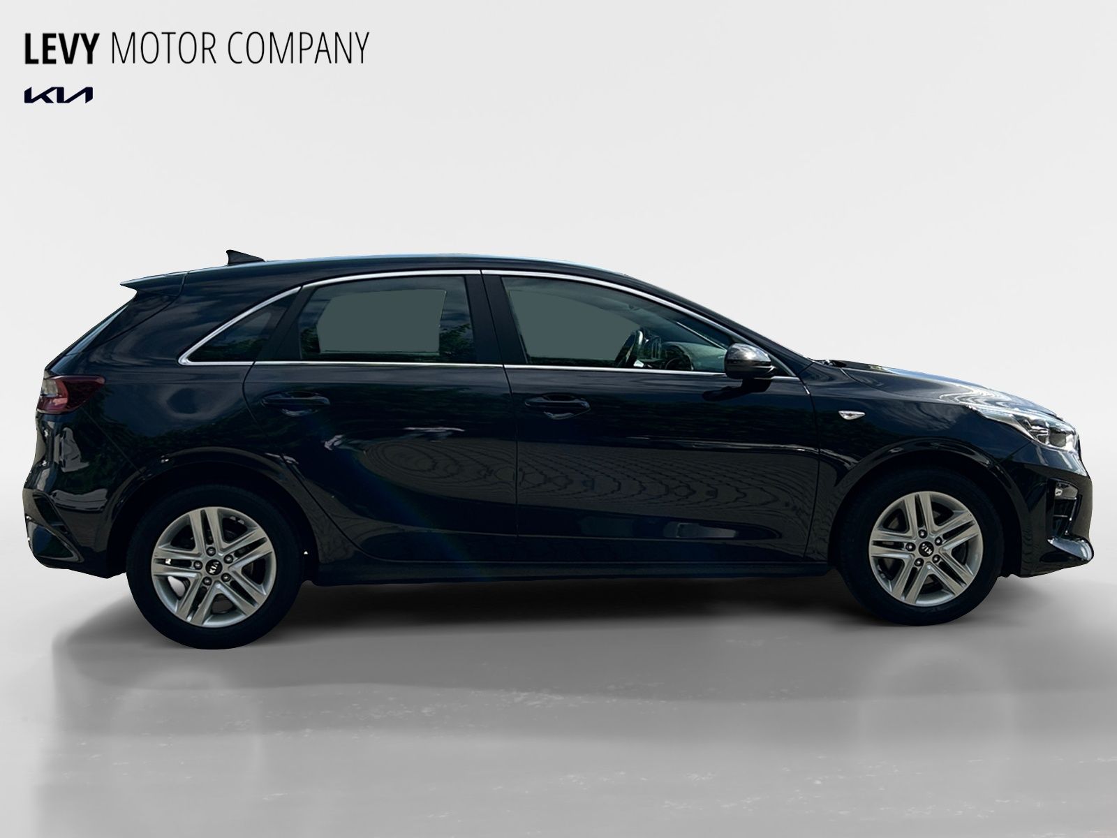 Kia cee'd 1.4 T-GDI Vision - Samsaru's Car Outlet