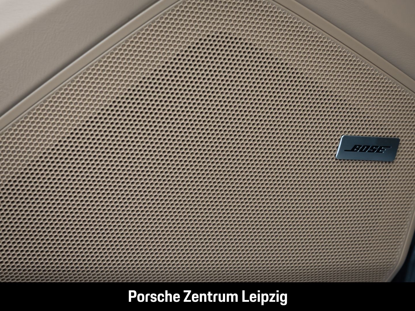 Porsche Cayenne E-Hybrid Massage HD-Matrix InnoDrive AHK