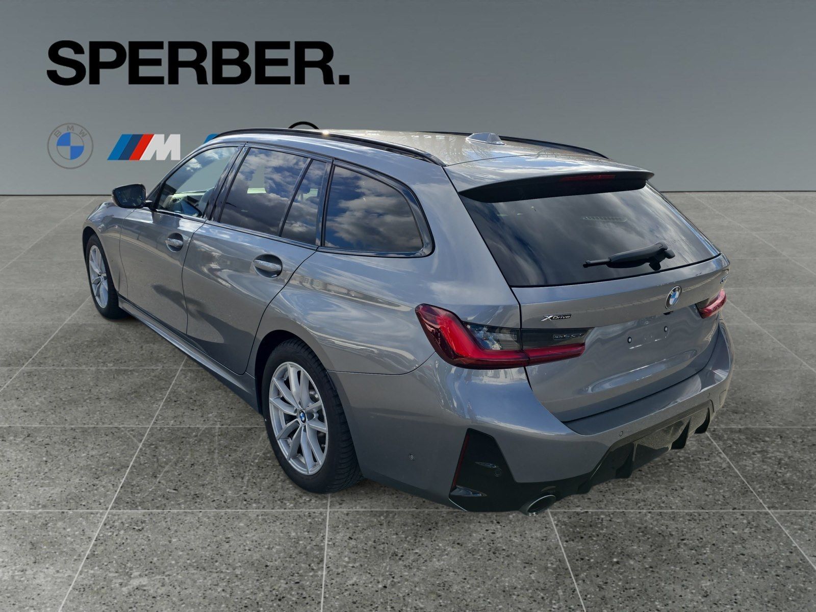 BMW 330d xDrive M Sportpaket*1000 € netto Zubehör ge