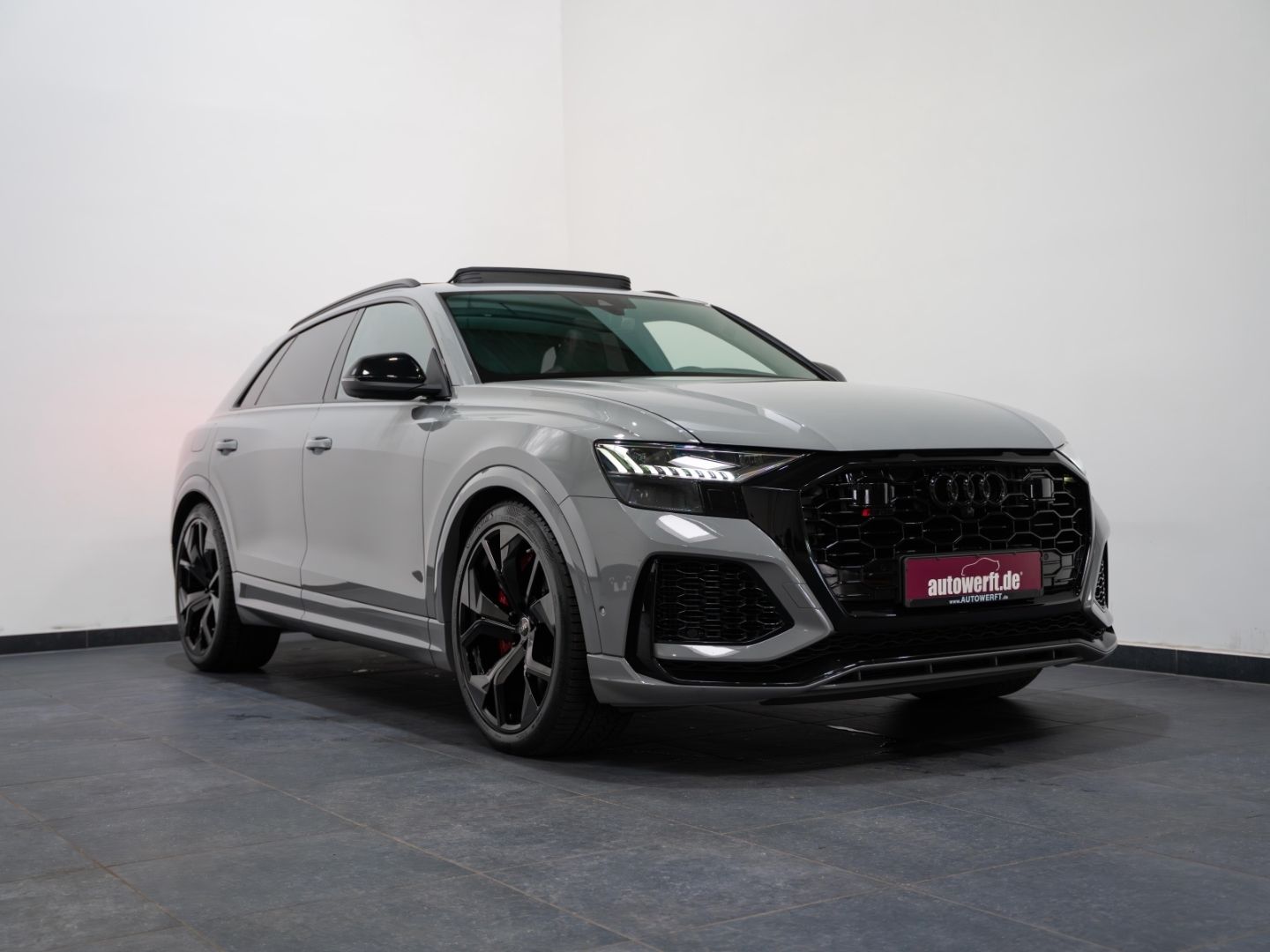 Audi RSQ8 4.0 TFSI QU DESIGN*KERAMIK*DYNAMIK*BLACK*HU
