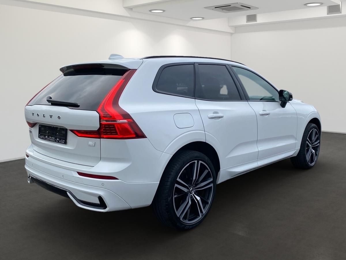Volvo XC60 T8 R Design Plug-In AWD AHK Standhzg.