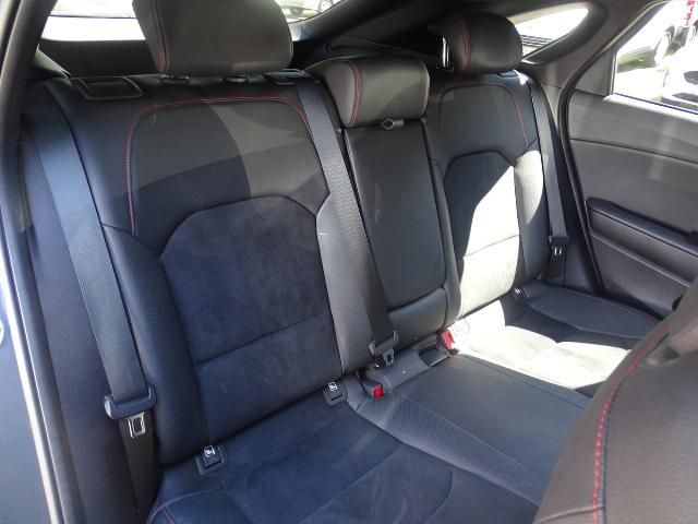 Kia ProCeed 1.6 T-GDI DCT 7 GT - Samsaru's Car Outlet