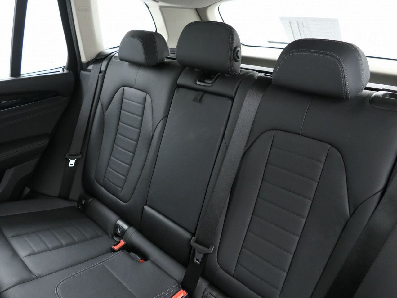 BMW X3 xDrive20i St+Go - Samsaru's Car Outlet