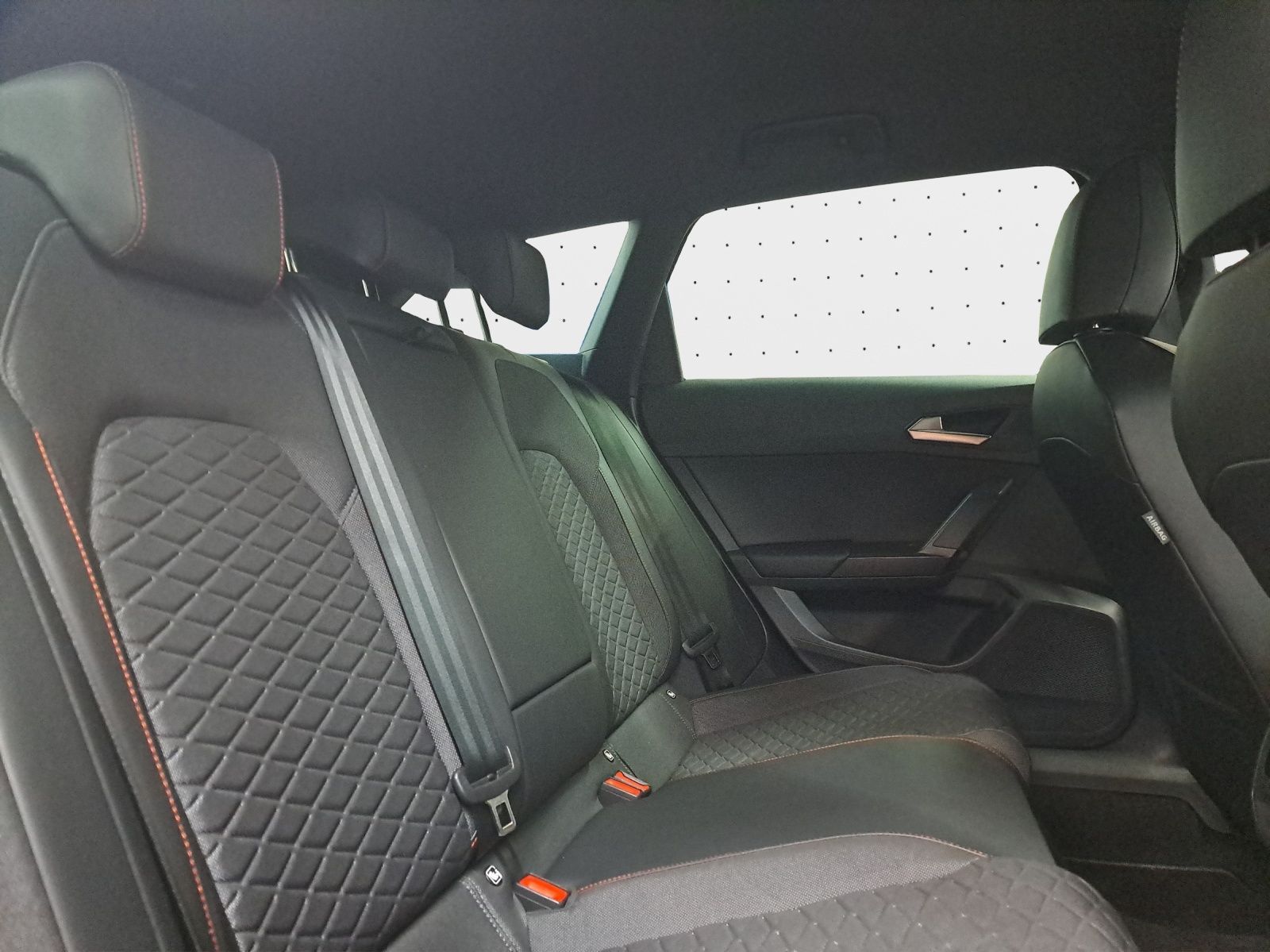 Seat Leon Sportstourer FR 2.0 TDI LED*RFK*AHK*Navi*AC