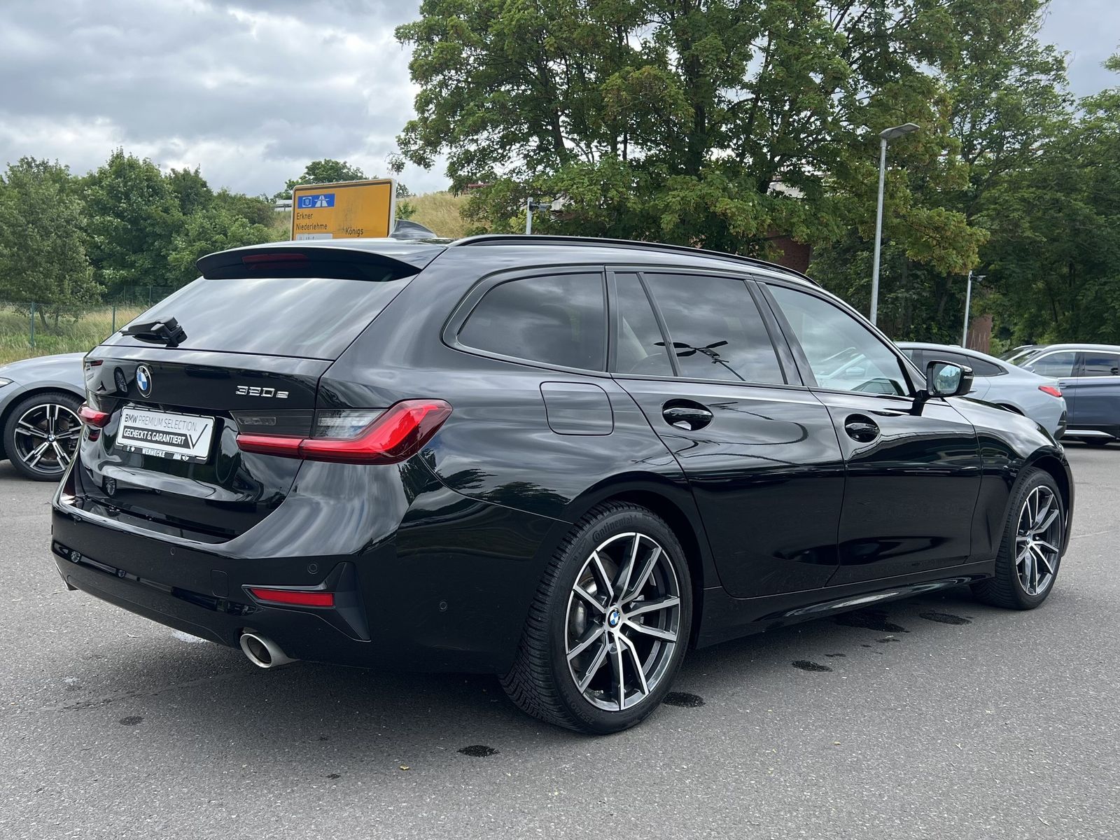 BMW 320e Touring Sport Line - Samsaru's Car Outlet