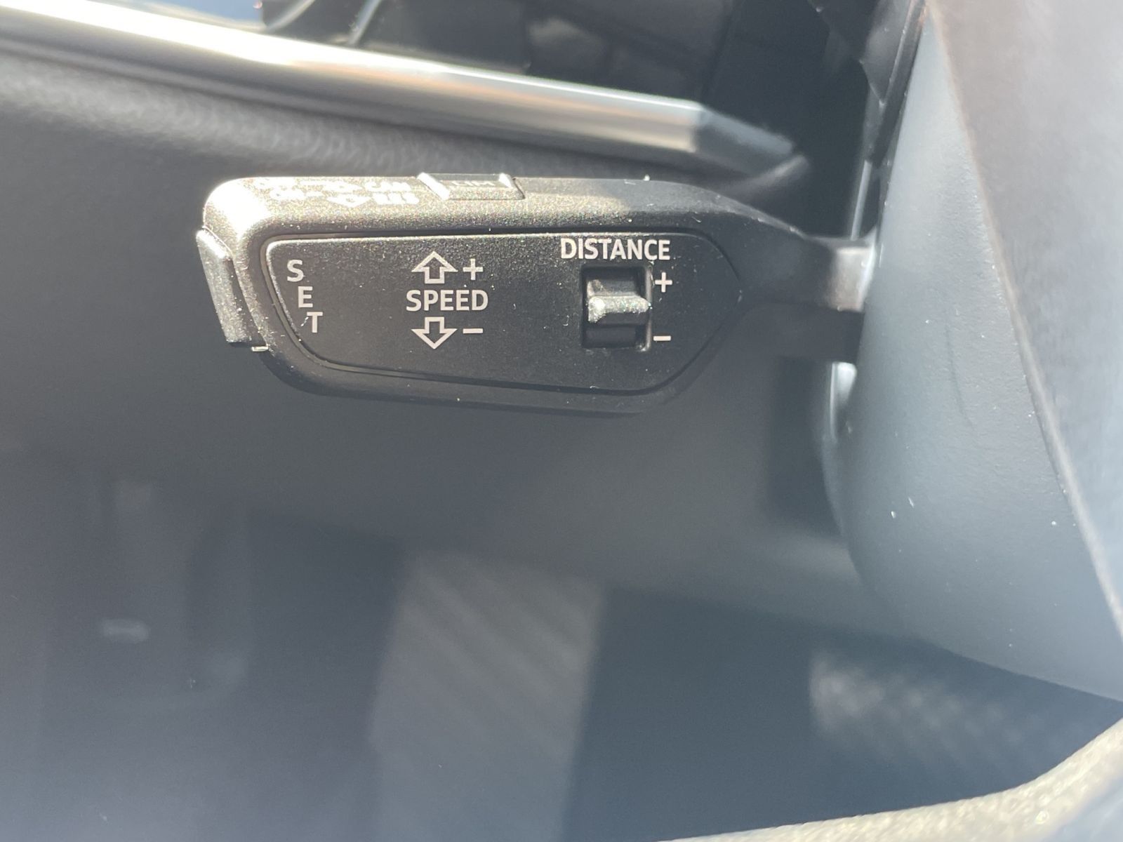 Audi A8 Lang 50 TDI qu. - Samsaru's Car Outlet