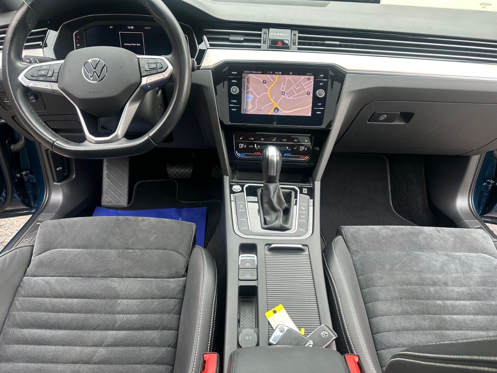 Volkswagen Passat Variant DSG Elegance - Samsaru's Car Outlet