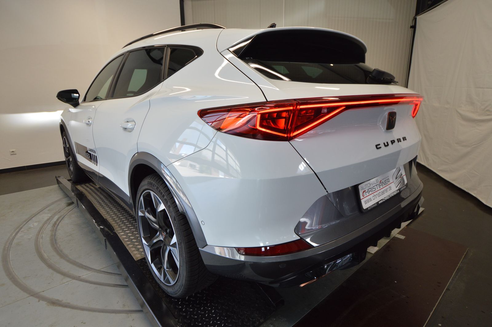 Cupra Formentor 1.4 e-HYBRID - Samsaru's Car Outlet