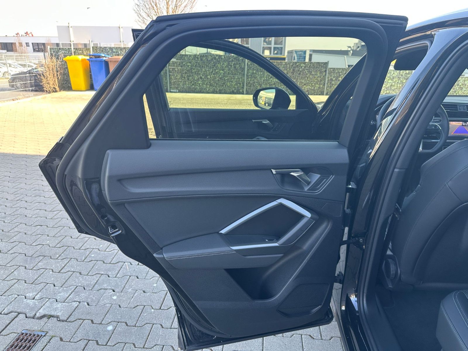 Audi Q3 35 TDI Sportback S line - Samsaru's Car Outlet
