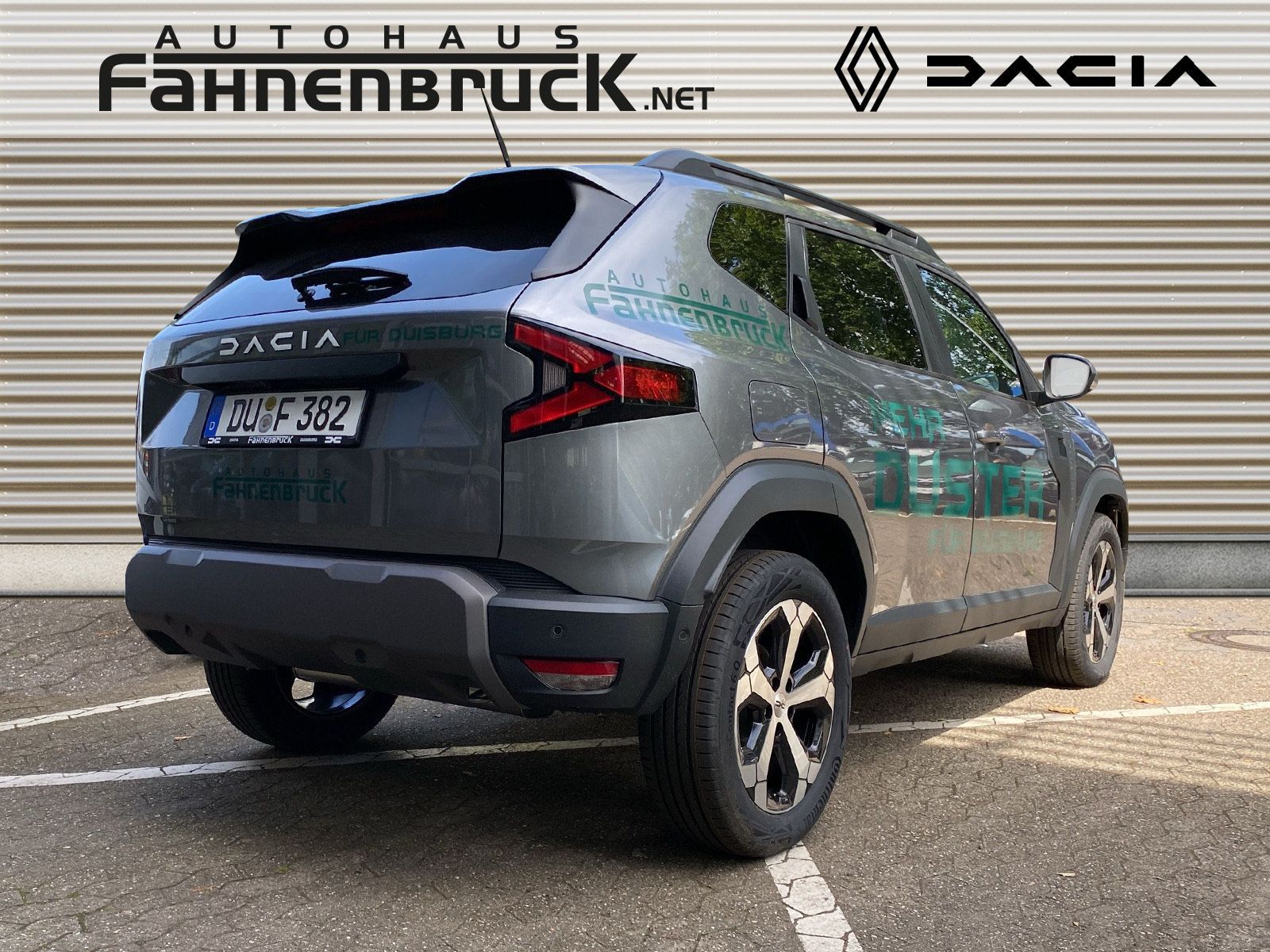 Dacia Duster Journey HYBRID 140 - Samsaru's Car Outlet