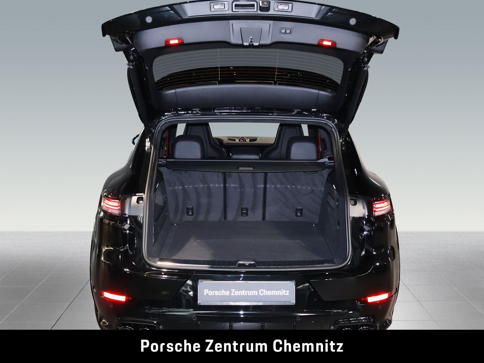 Porsche Cayenne GTS Nachsicht;Standhzg.;Head-Up;Pano