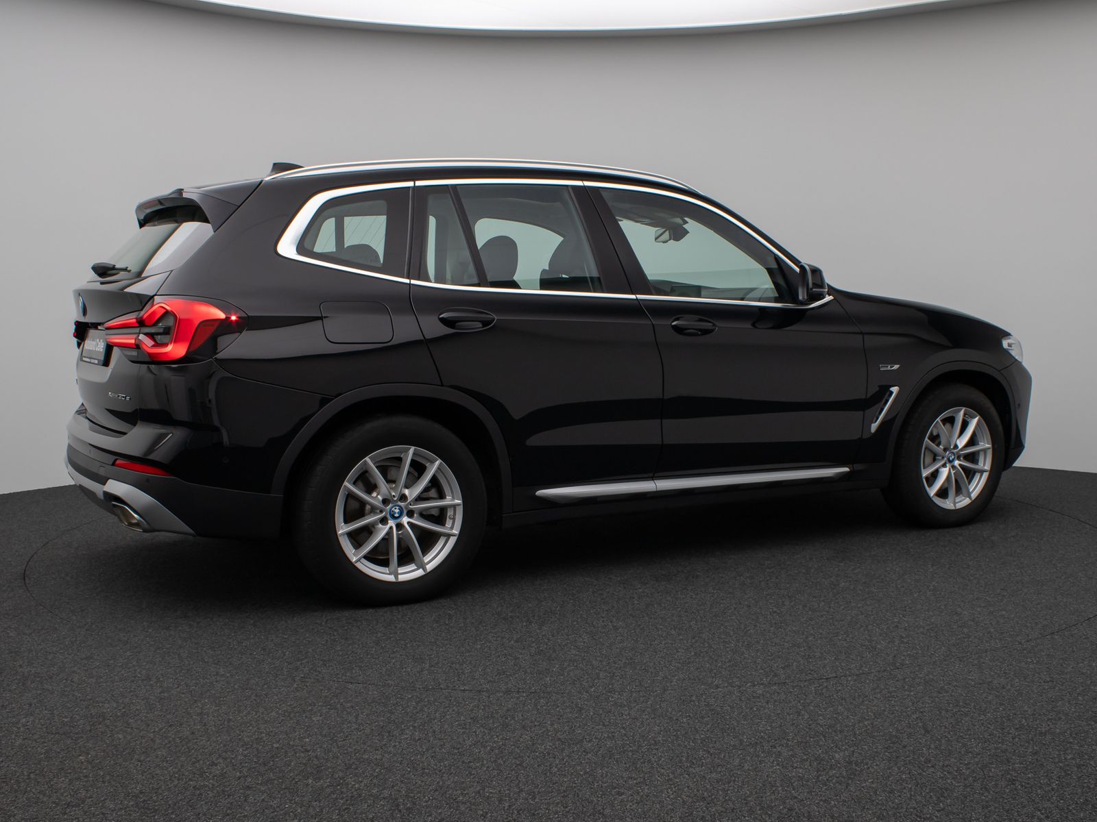 BMW X3 xD30e Sport - Samsaru's Car Outlet