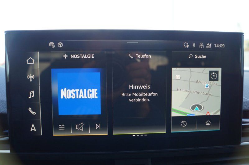 Audi A4 Avant S-Line 40TFSI - Samsaru's Car Outlet