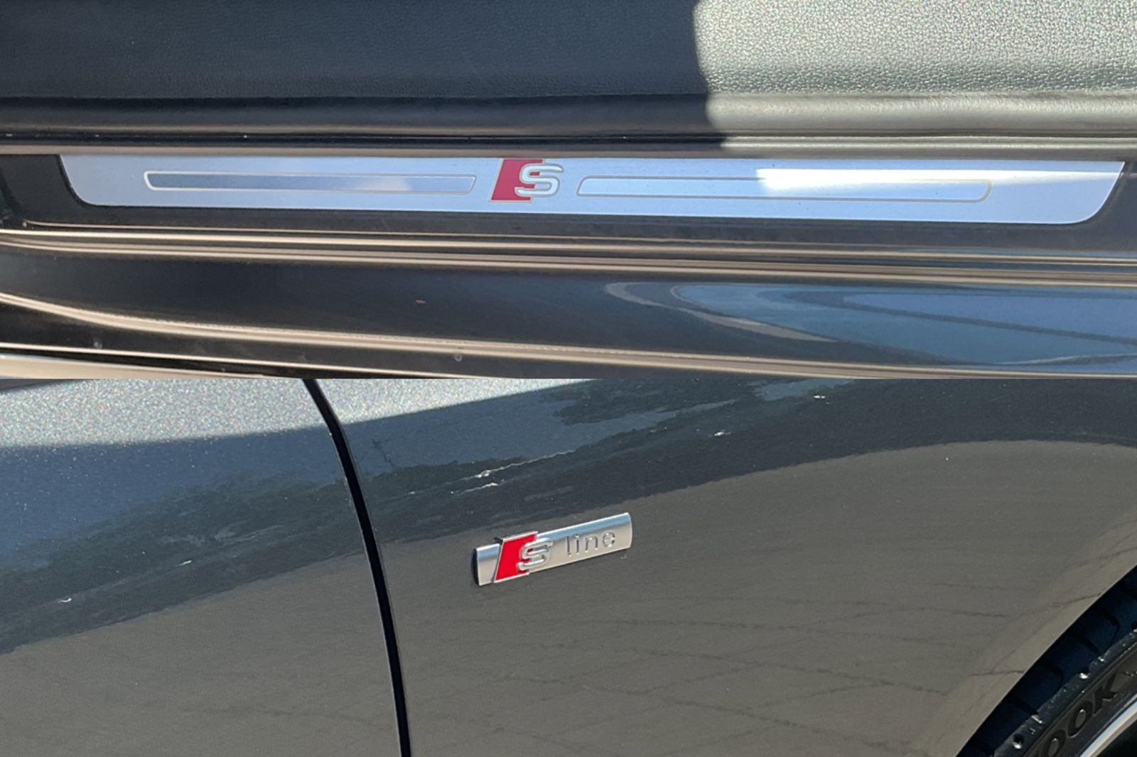 Audi A4 Av.40 TFSI S line S-tronic - Samsaru's Car Outlet