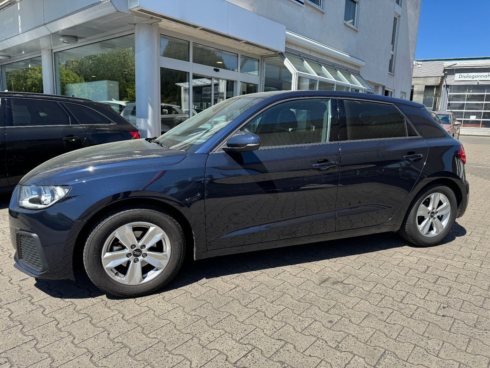 Audi A1 Sportback 25 TFSI S line - Samsaru's Car Outlet