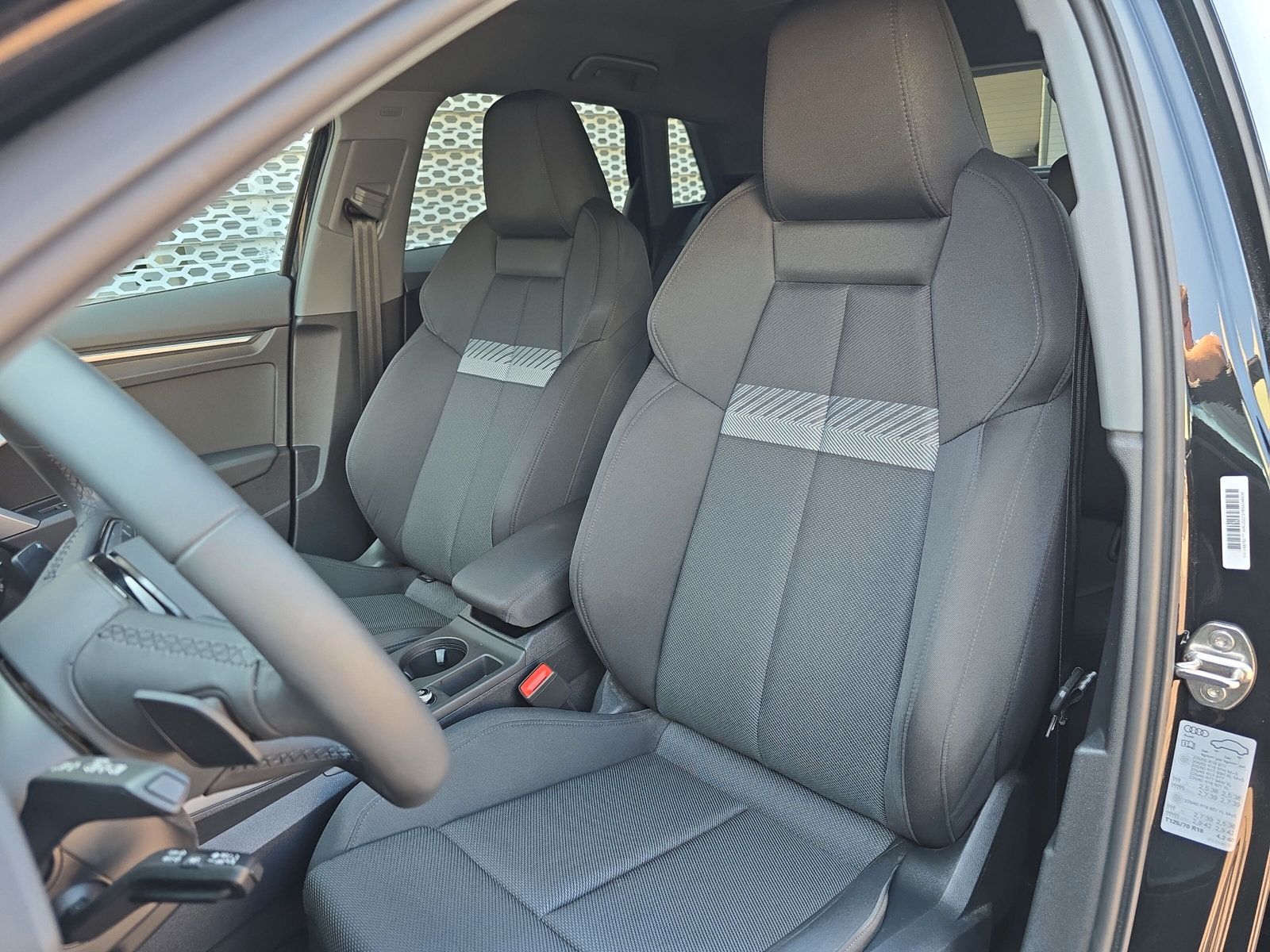 Audi A3 Sportback 35 TFSI S line - Samsaru's Car Outlet