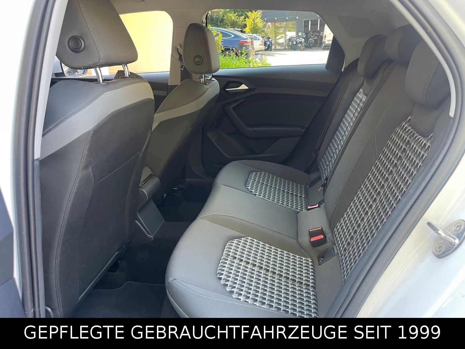 Audi A1 Sportback 35TFSI - Samsaru's Car Outlet