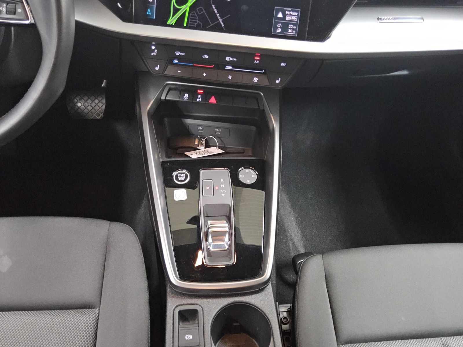 Audi A3 SB 30 TFSI S-Line Navi virtual LED ACC