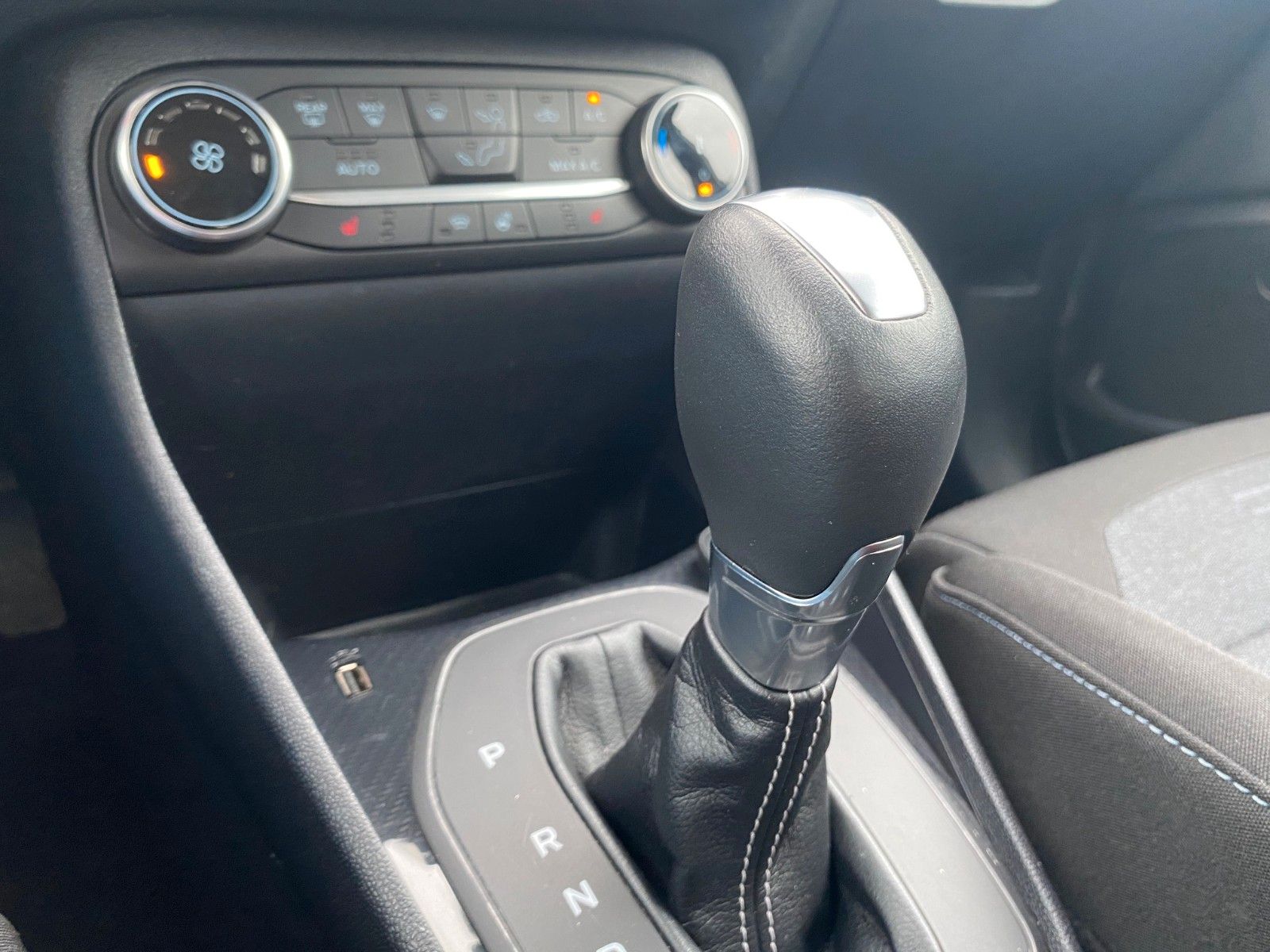 Ford Fiesta Active - Samsaru's Car Outlet