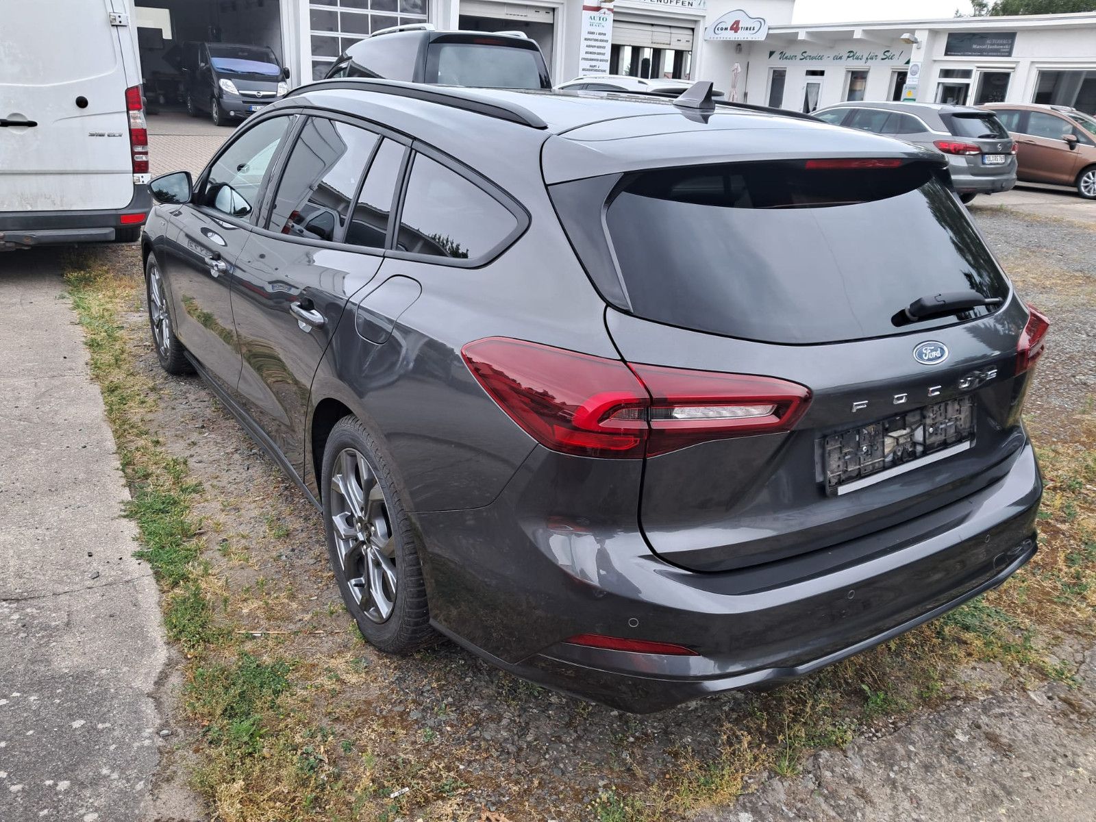 Ford Focus Turnier ST-Line 1.5 Autom,Navi,ALU,Allwett