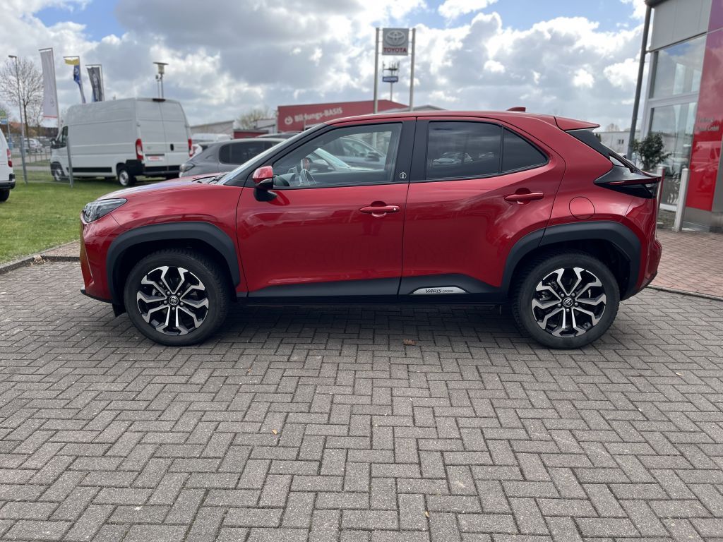 Toyota Yaris Cross Hybrid 1.5 VVT-i Team Deutschland