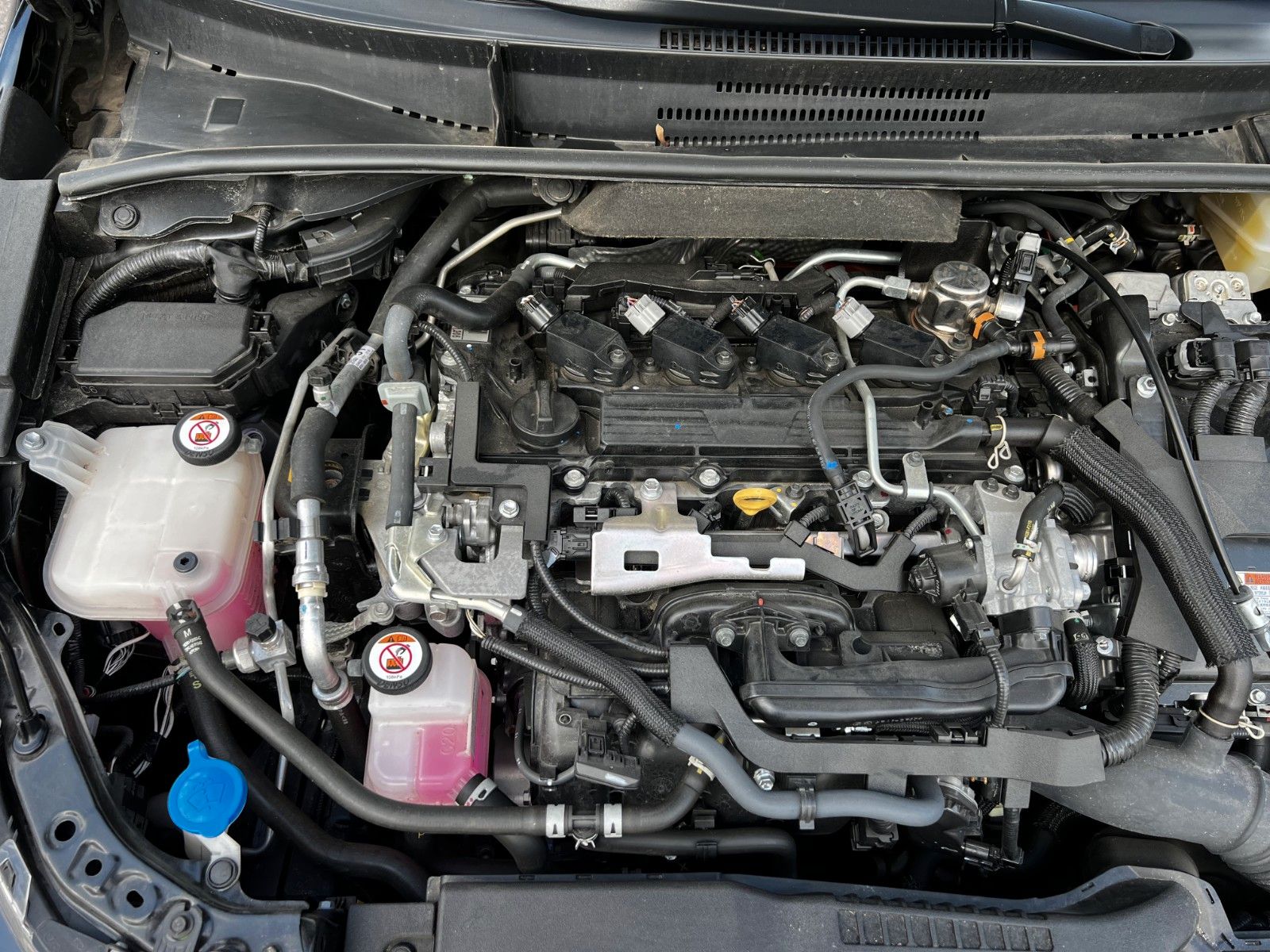 Toyota Corolla Touring Sports Hybrid Team D - Samsaru's Car Outlet
