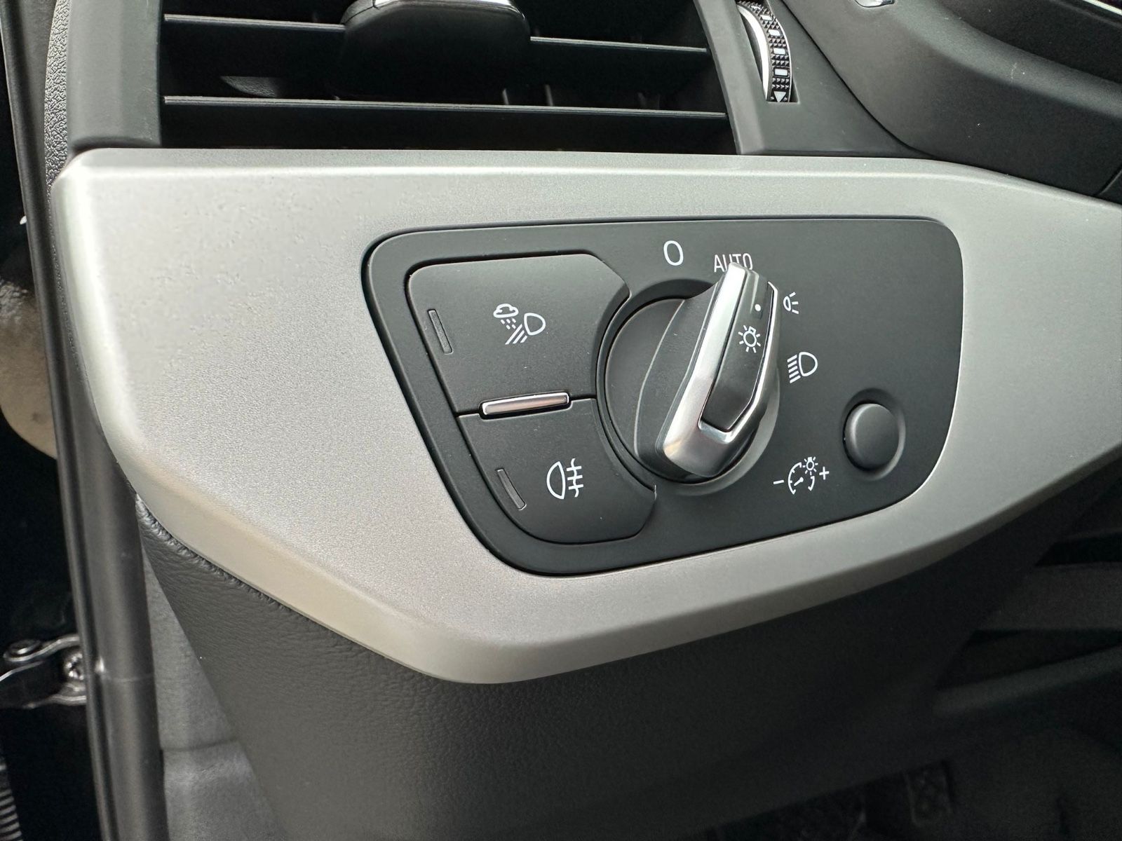 Audi A4 Avant 50 TDI Quattro - Samsaru's Car Outlet