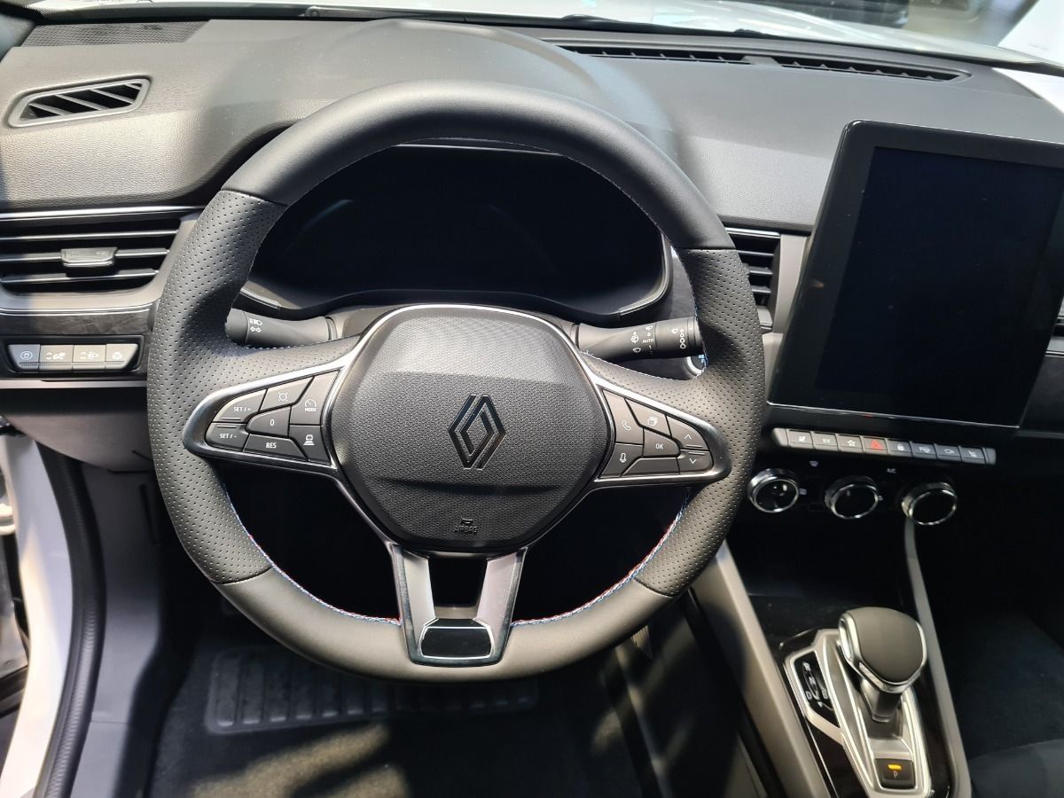 Renault Arkana ESPRIT ALPINE Full Hybrid - Samsaru's Car Outlet