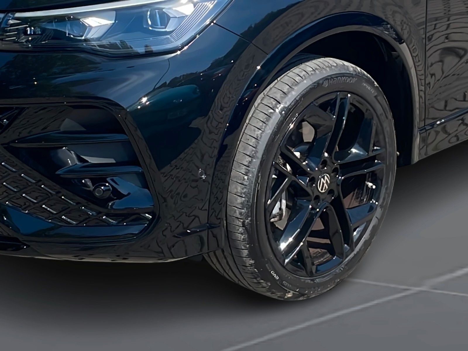 Volkswagen Tiguan 2.0 TDI 4M R Line 20" Nappa Pano HDMatrix