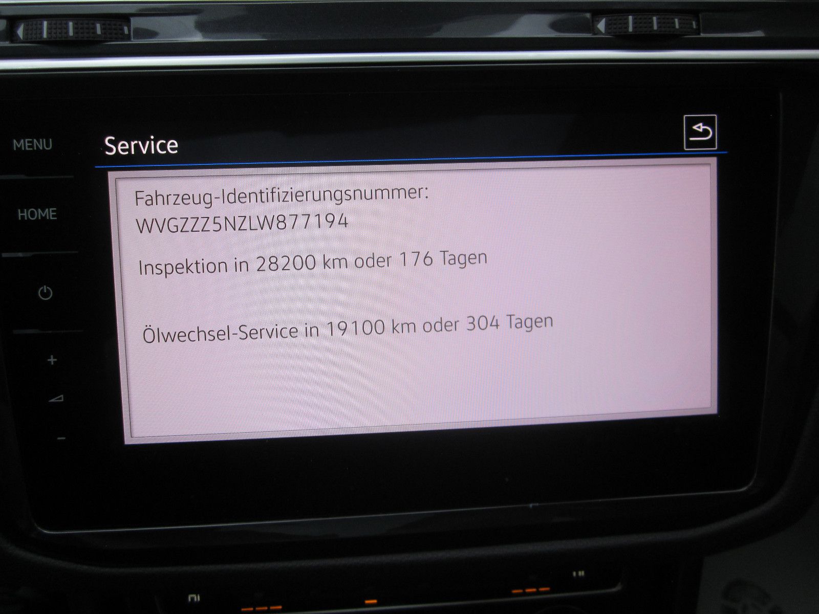 Volkswagen Tiguan 4M R-Line Black - Samsaru's Car Outlet