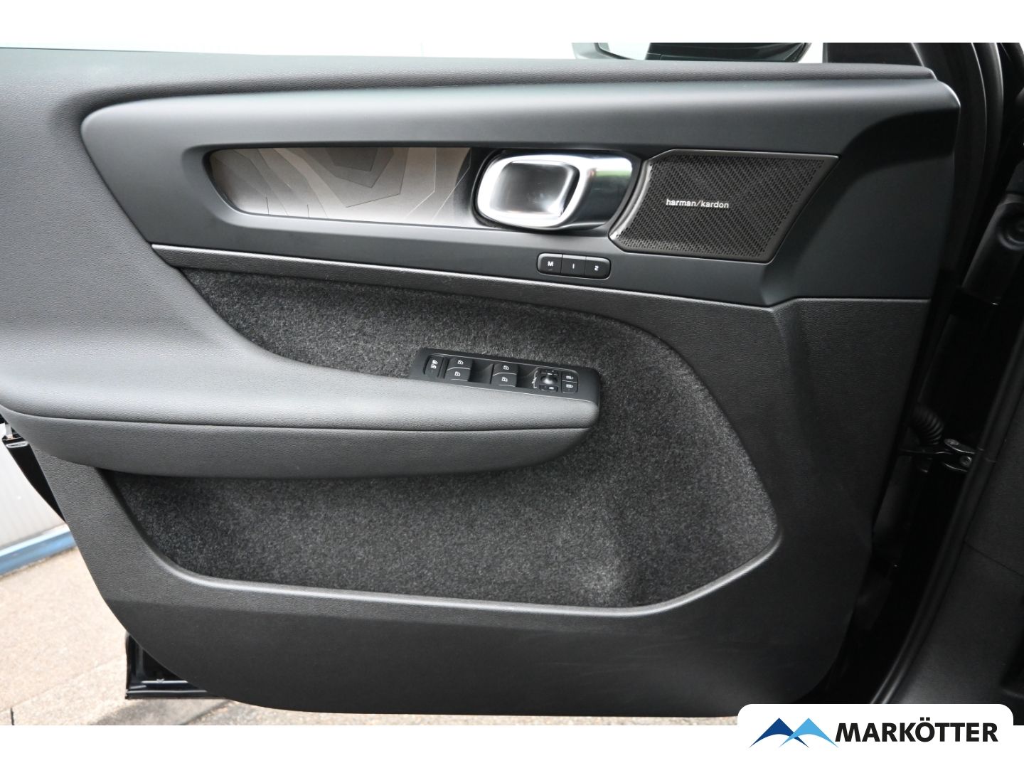 Volvo XC40 P8 Ultimate Recharge ACC/AHK/360°/S-Dach