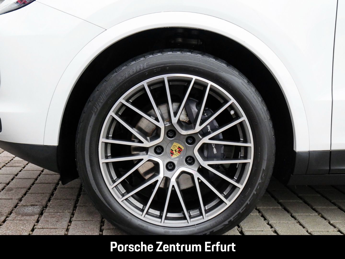Porsche Cayenne Coupe/Surround View/Bug und Heckblende E