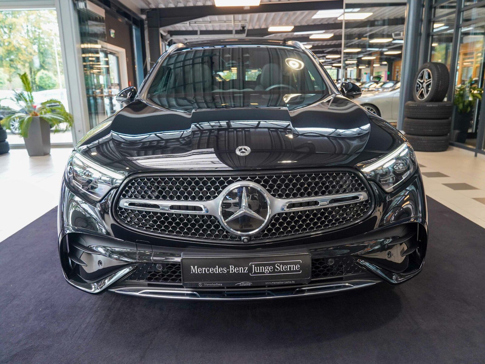 Mercedes-Benz GLC 220 d 4M AMG Line Premium - Samsaru's Car Outlet